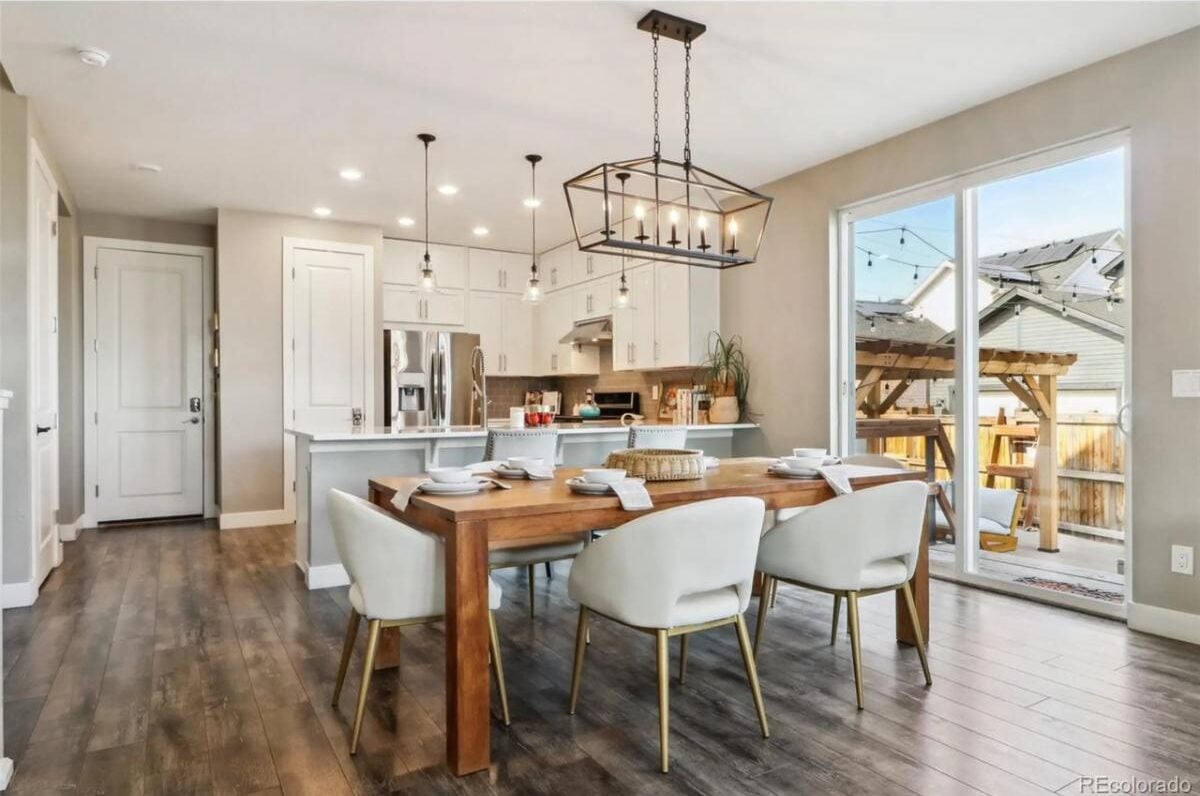 Contemporary-Style 4-Bedroom Home for a Corner Lot with Open Floor Plan and Finished Basement (2,584 Sq. Ft. Floor Plan)