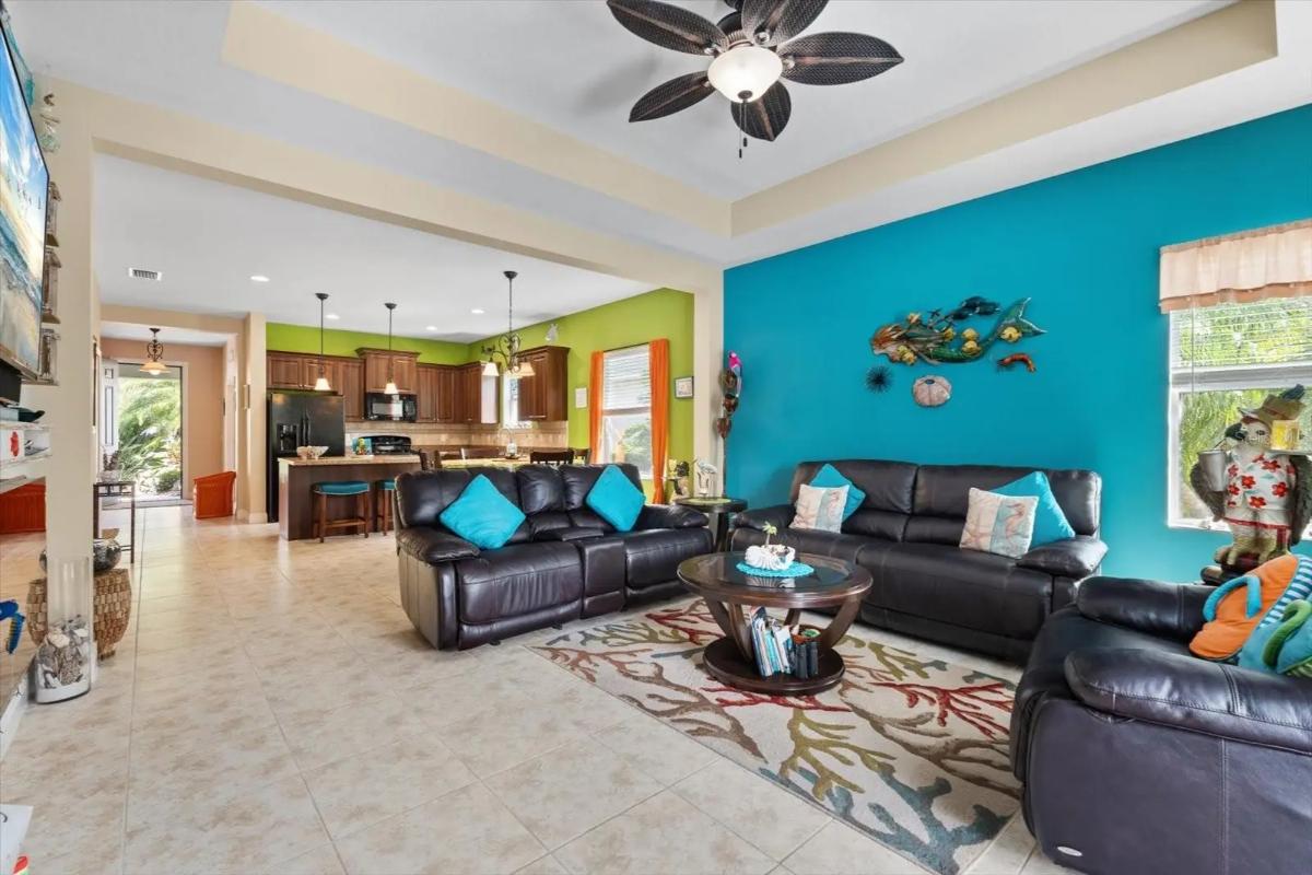 Contemporary 3-Bedroom Florida Home with Front Porch and Screened-in Pool (1,805 Sq. Ft. Floor Plan)