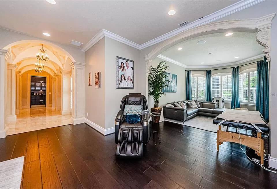 Step Into This Relaxation Nook with Bold Archways