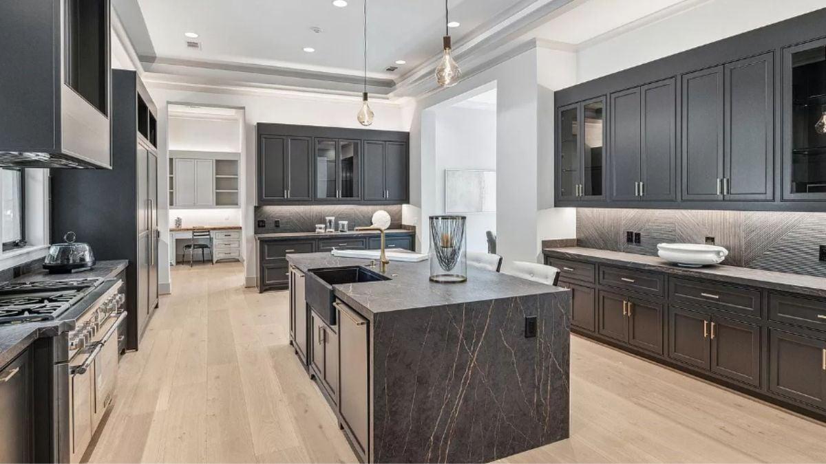 Check Out This Kitchen