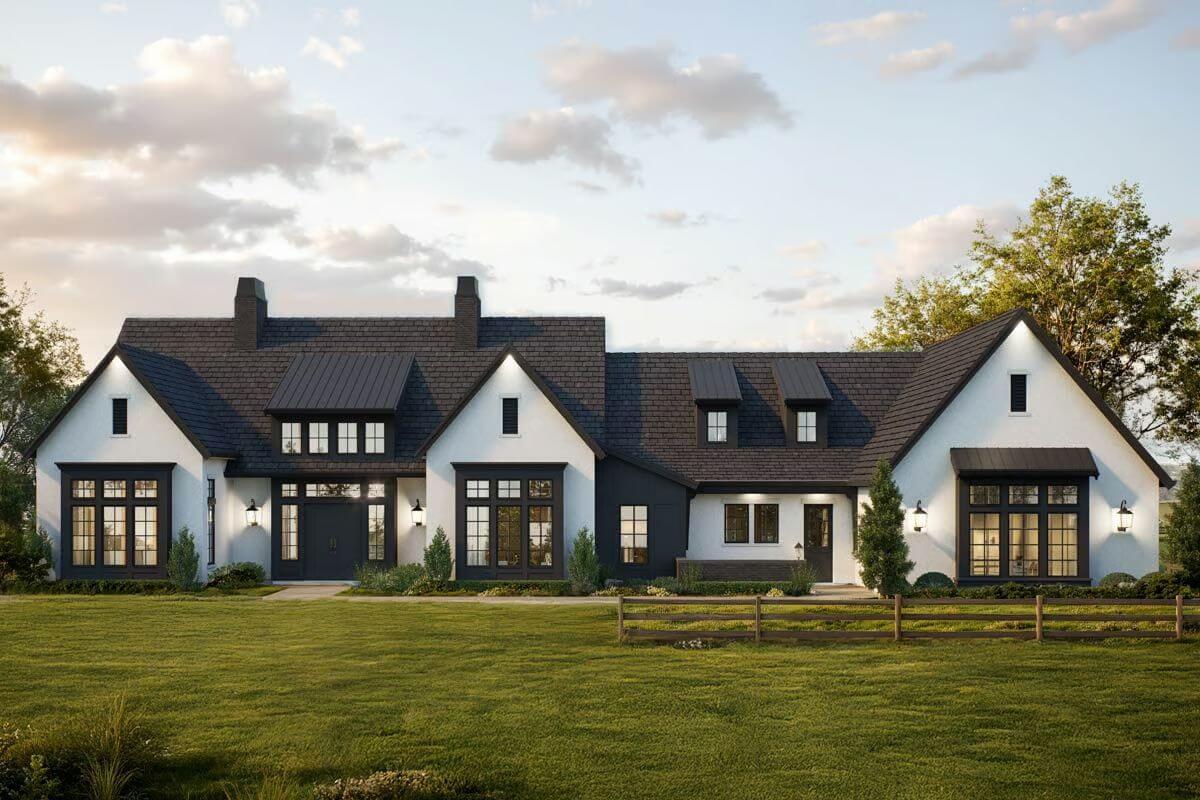 Classic Meets Contemporary in This Striking Farmhouse Exterior