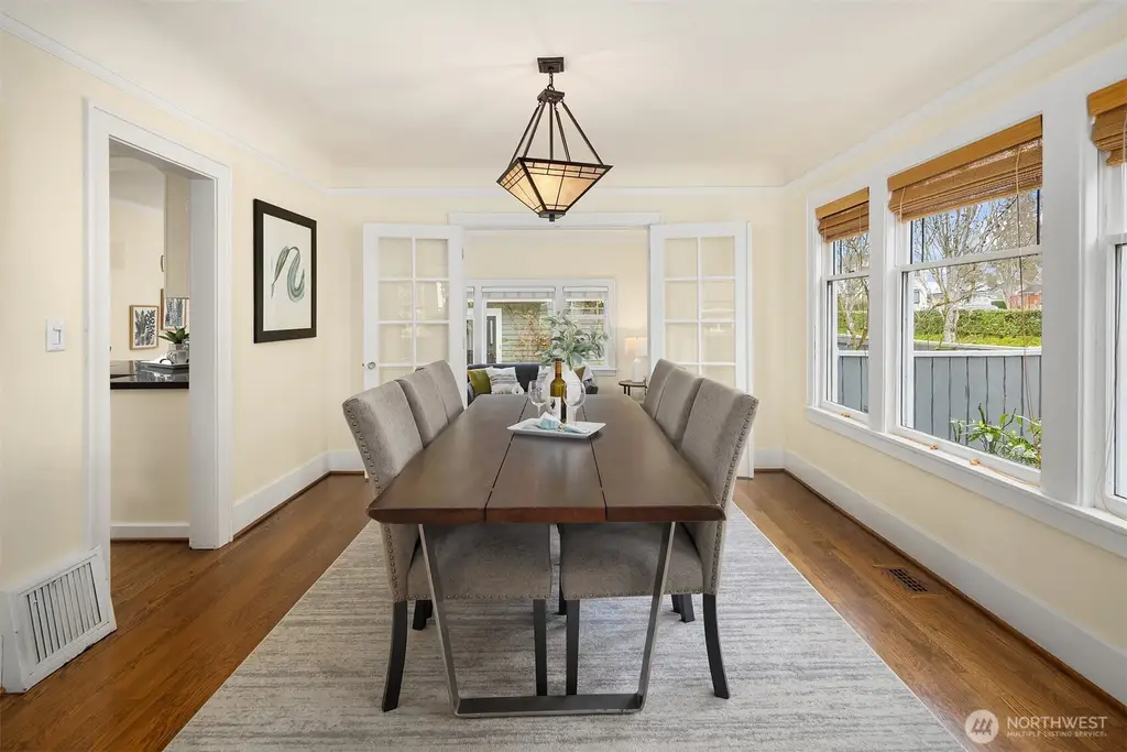 Colonial-Style 4-Bedroom Home for a Corner Lot with Bonus Room and Detached Single Garage (2,788 Sq. Ft. Floor Plan)