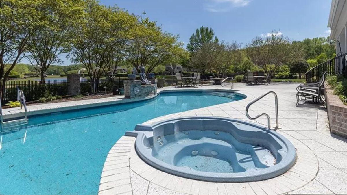 Relaxing Poolside with a Hot Tub Perfect for Soaking