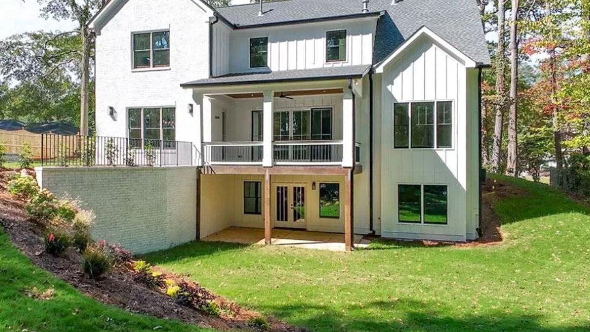 Elegant Craftsman Design with a Seamlessly Integrated Lower Patio