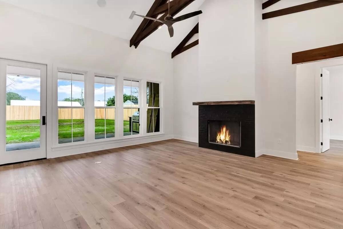 Check Out Those Stunning Exposed Beams in This Living Room