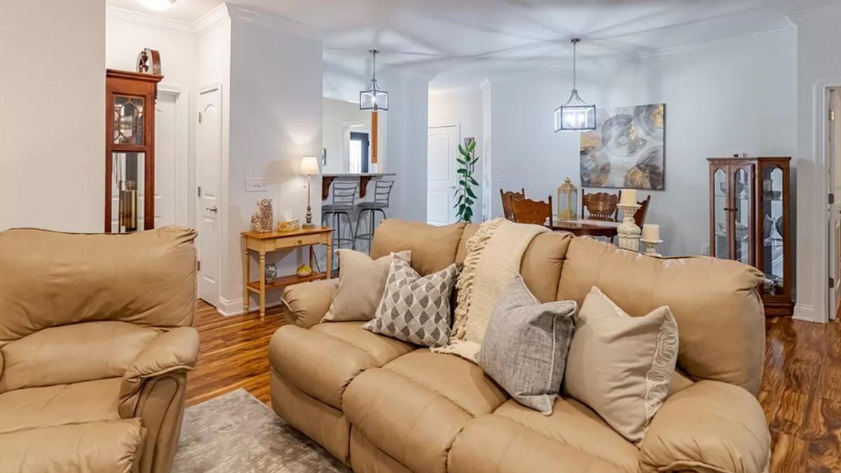 Comfy Living Space with an Open View to the Dining Area