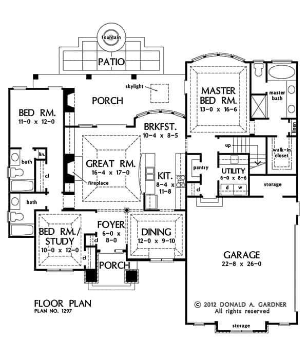 Explore the Open Layout with a Central Great Room and Cozy Breakfast Nook