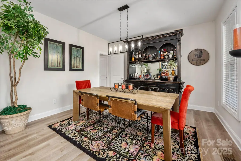 Kelly Ellis Hare @ Helen Adams Realty via Coldwell Banker Realty 