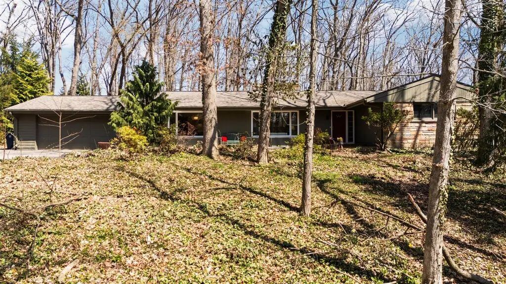 4-Bedroom Mid-Century Ranch with Open Living Space and Finished Basement (1,990 Sq. Ft. Floor Plan)