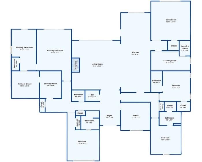 Open Floor Plan with Distinctive Central Bar Area โ Perfect for Entertaining