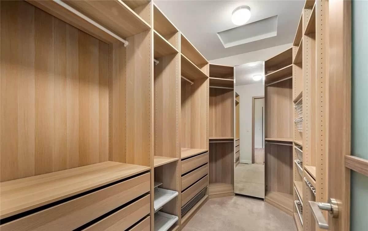 Walk Into This Custom Walk-In Closet With Smart Storage Solutions