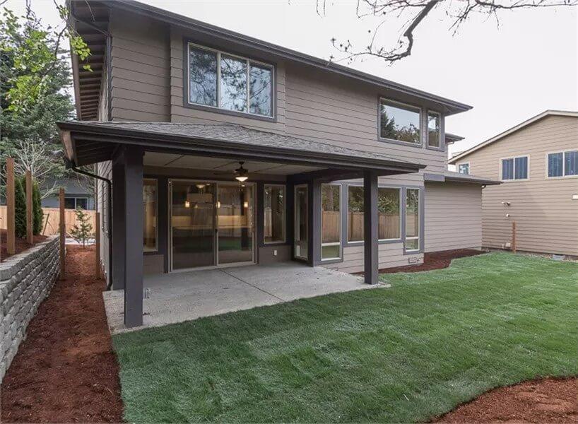 Modern Craftsman Patio with Sleek Overhang