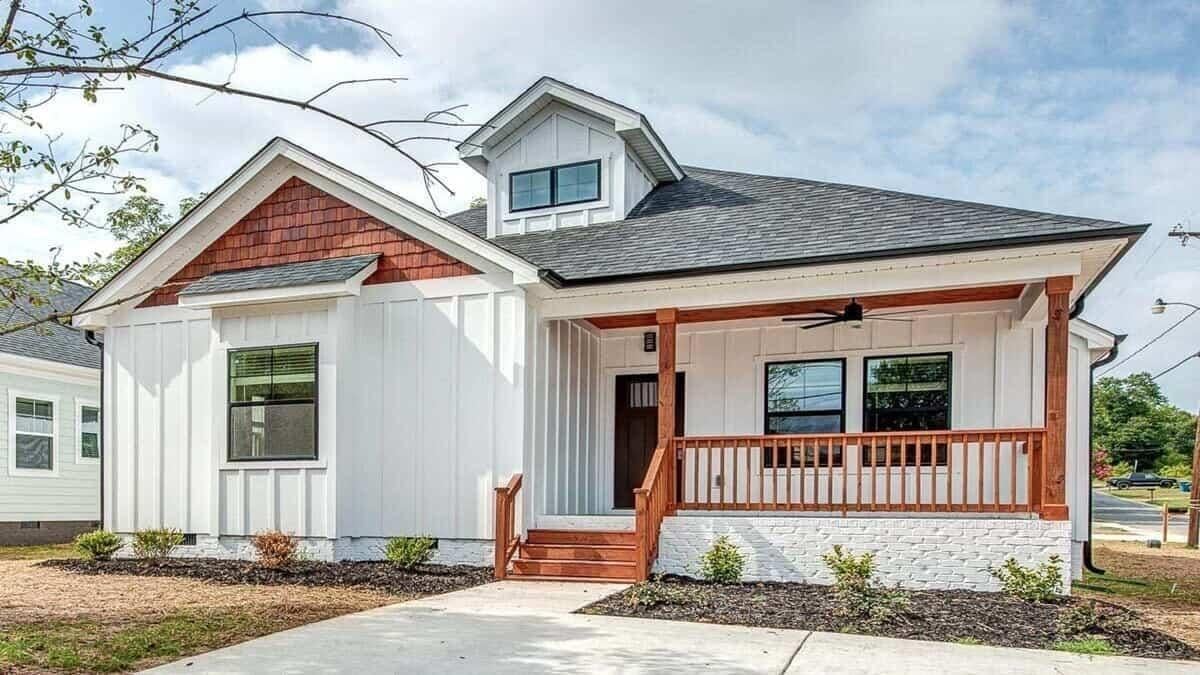 Check Out the Charming Gable Roof on This Modern Farmhouse