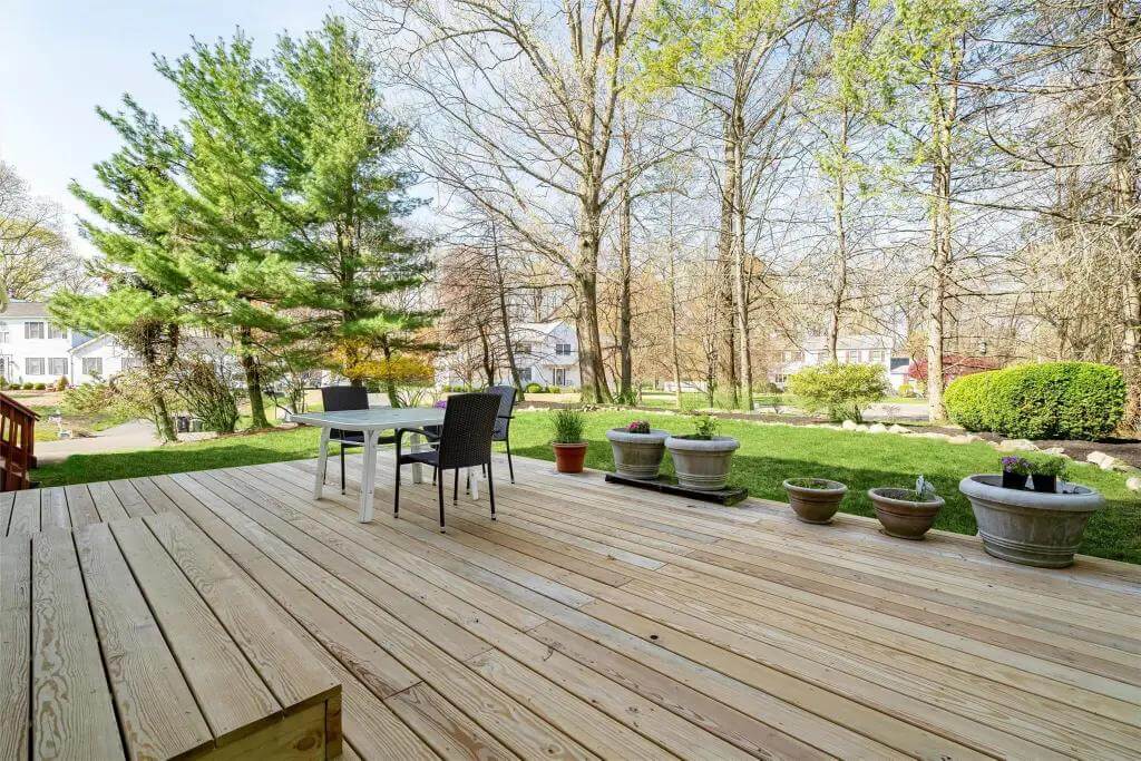 Deck