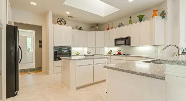 Spot the Skylight Illuminating This Sleek Kitchen