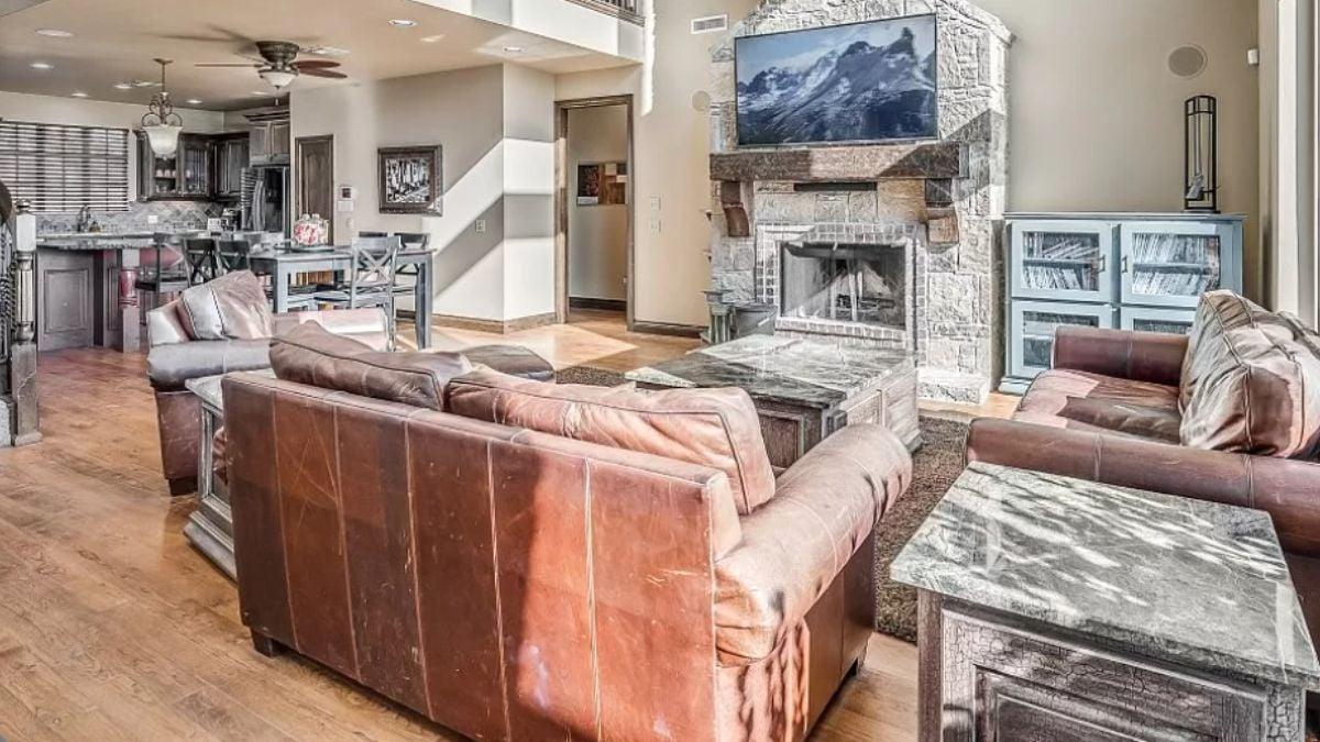 Rich Leather Seating Anchors This Warm Living Space