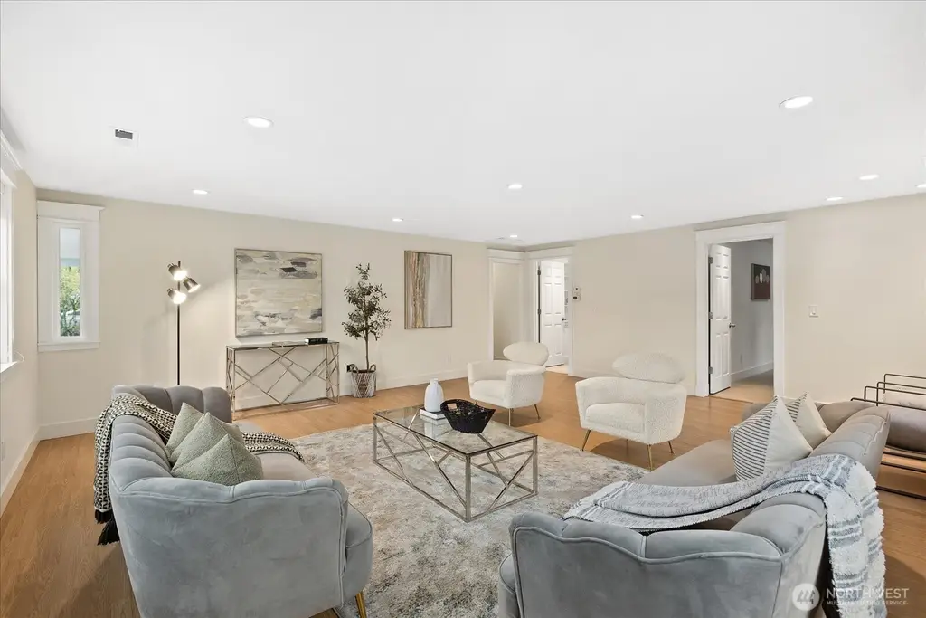 Colonial-Style 5-Bedroom Home with Loft and Double Garage (2,920 Sq. Ft. Floor Plan)