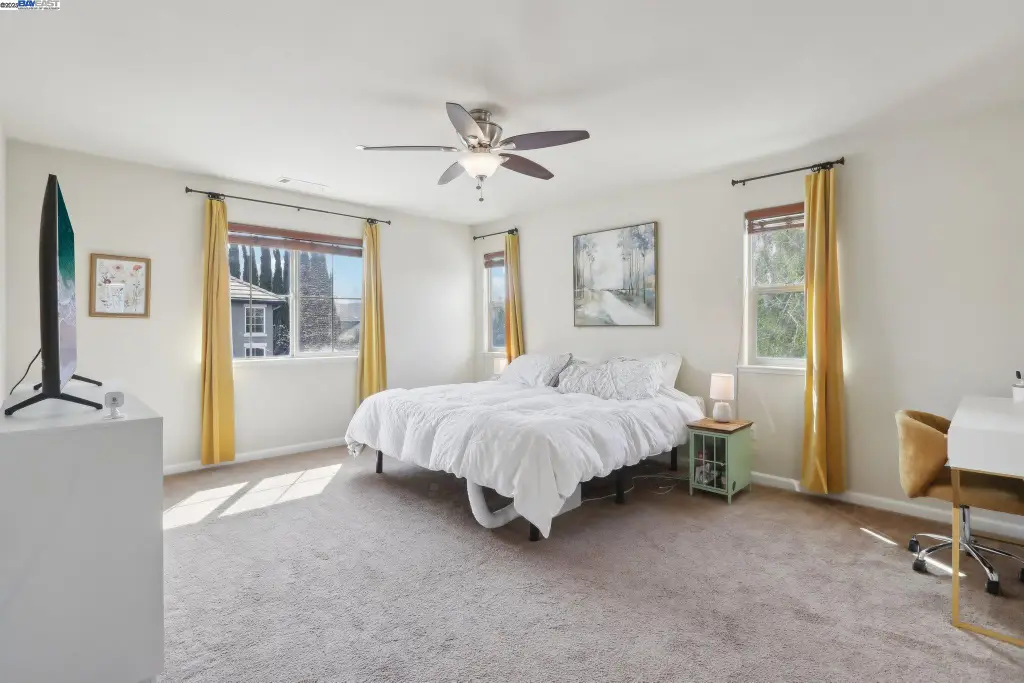 Mediterranean-Style 3-Bedroom Home for a Corner Lot with Open Floor Plan and 2-Car Garage (1,512 Sq. Ft. Floor Plan)