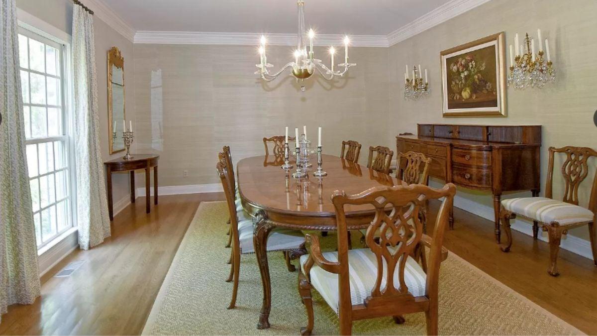 Traditional Dining Room with Elegant Chippendale Chairs