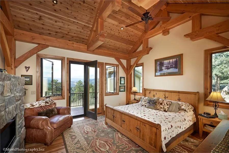 Captivating Timber Details and Scenic Views in This Cozy Sleeping Space