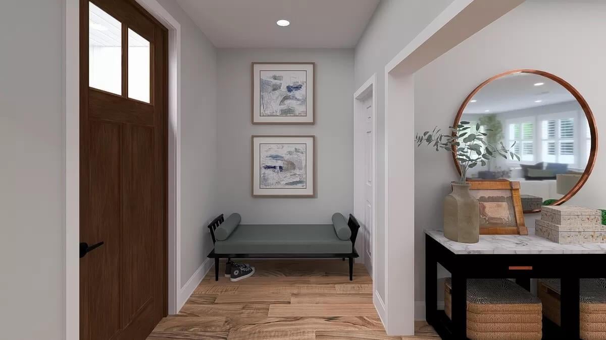Bringing Personality to an Entryway with a Circular Mirror