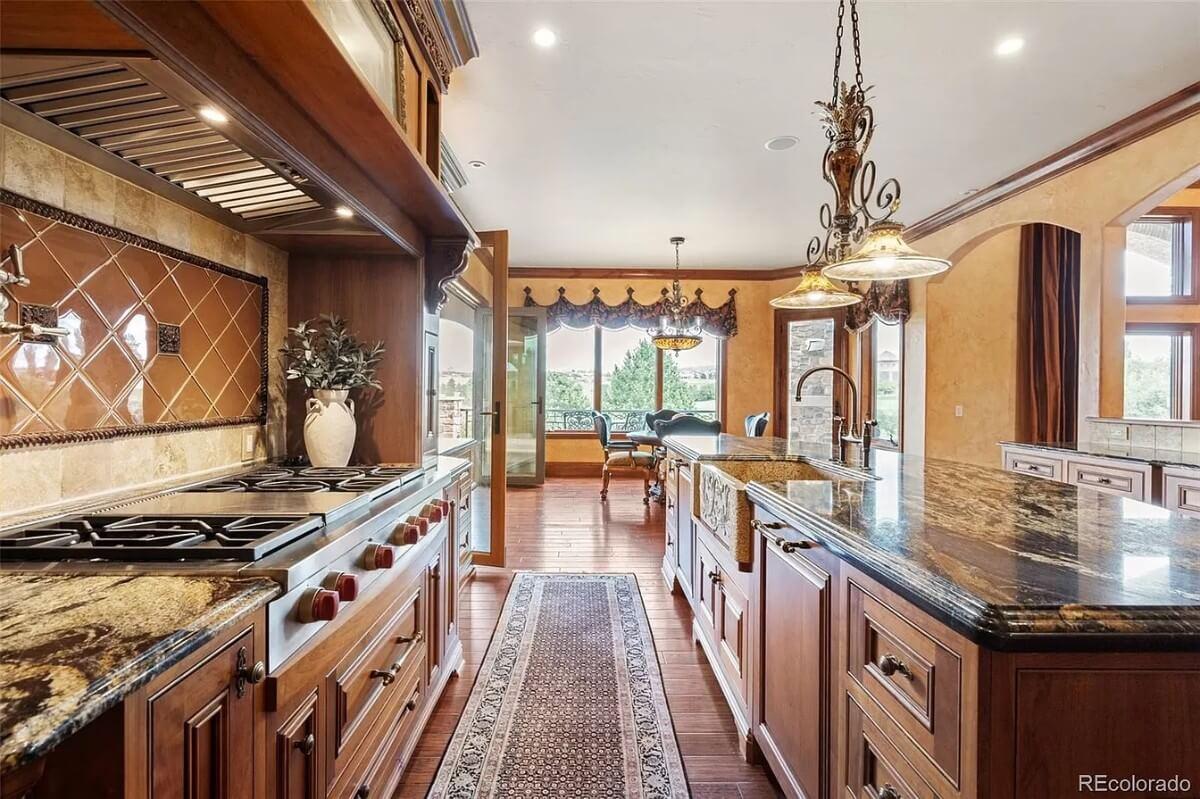 Look at the Intricate Backsplash in This Luxurious Kitchen