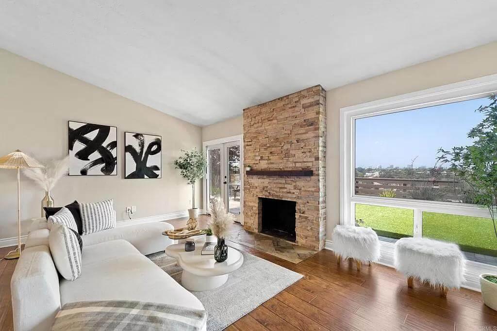 Wow, a Stone Fireplace as a Striking Feature in a Bright Living Room