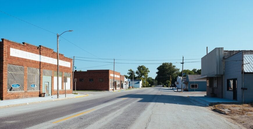 10 Secluded Neighborhoods in Iowa's Loess Hills