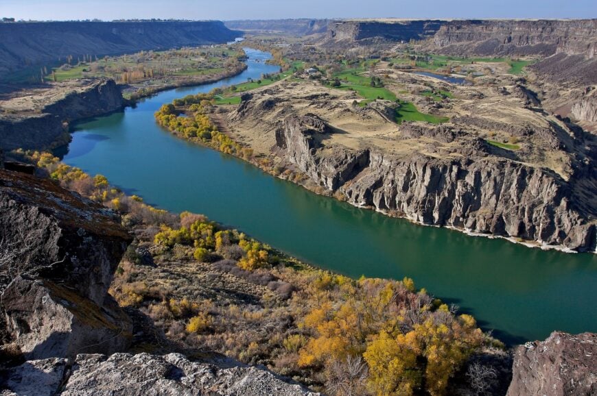 The current image has no alternative text. The file name is: Snake_River_Canyon_Idaho_2007.jpg
