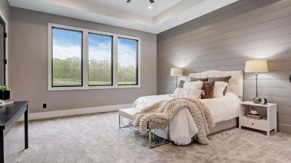Experience the Tranquility of Horizontal Wood Paneling in This Bedroom