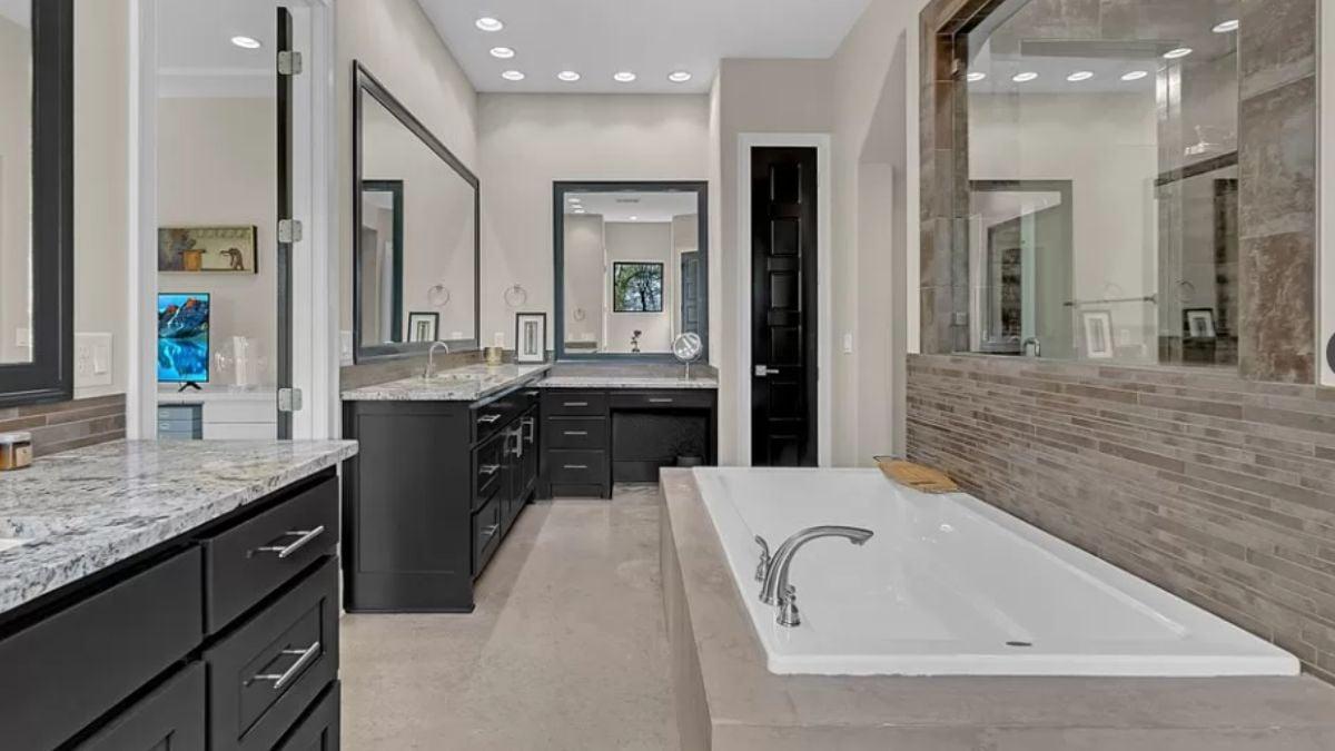 Wow, Take a Look at This Dual Vanity Setup With Granite Counters