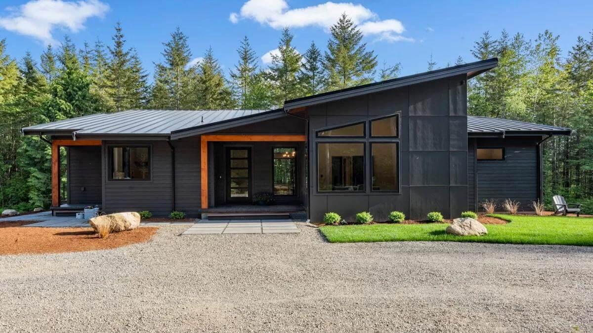 Look at That Exposed Frame and Sleek Roofline on This Modern Dwelling