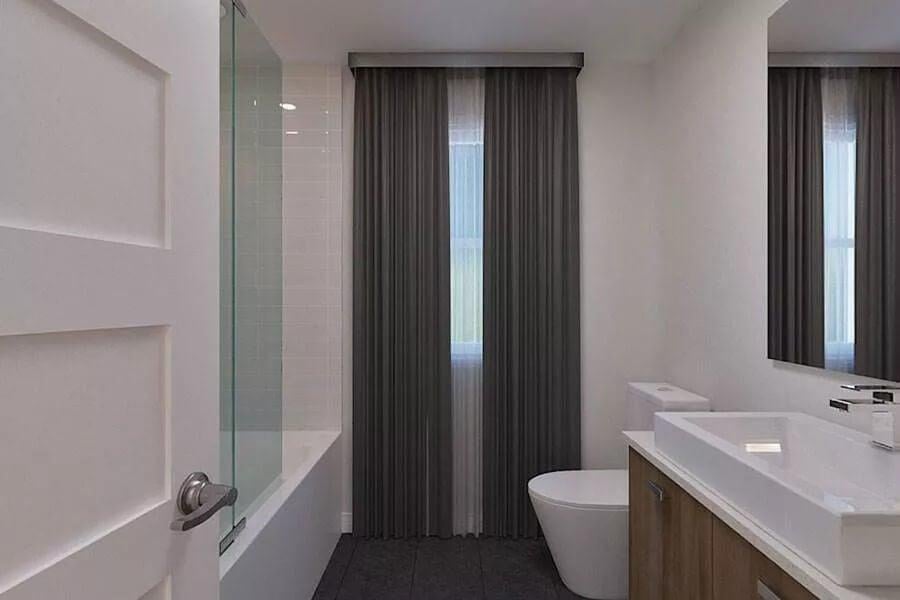Modern Bathroom With a Touch of Elegance: Check Out Those Floor-to-Ceiling Curtains