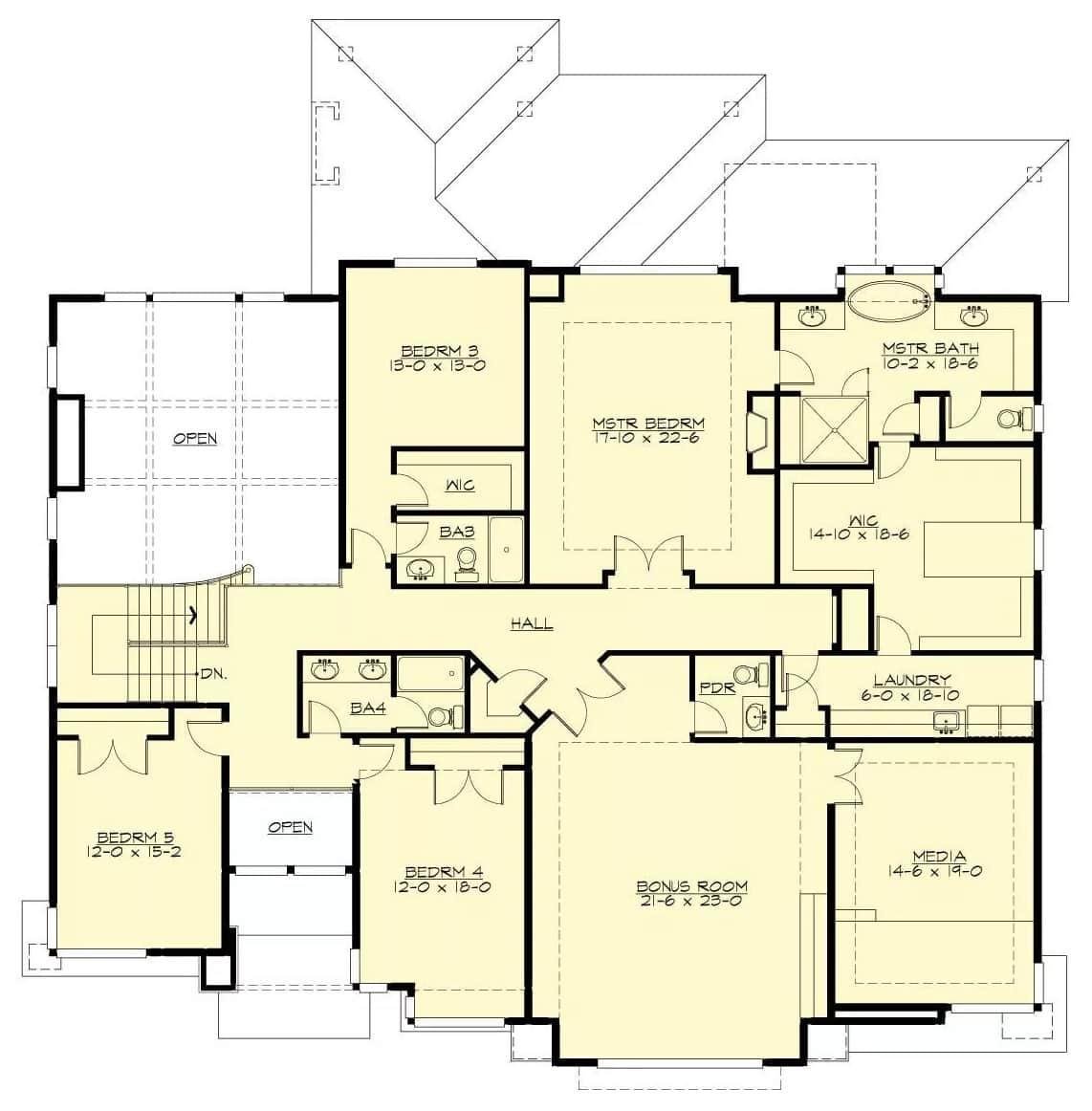 Explore the Expansive Layout with a Versatile Bonus Room
