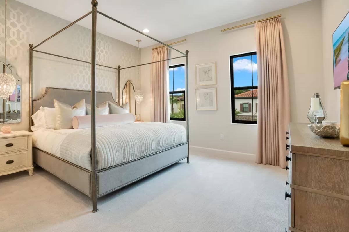 Elegant Bedroom Featuring a Modern Four-Poster Bed