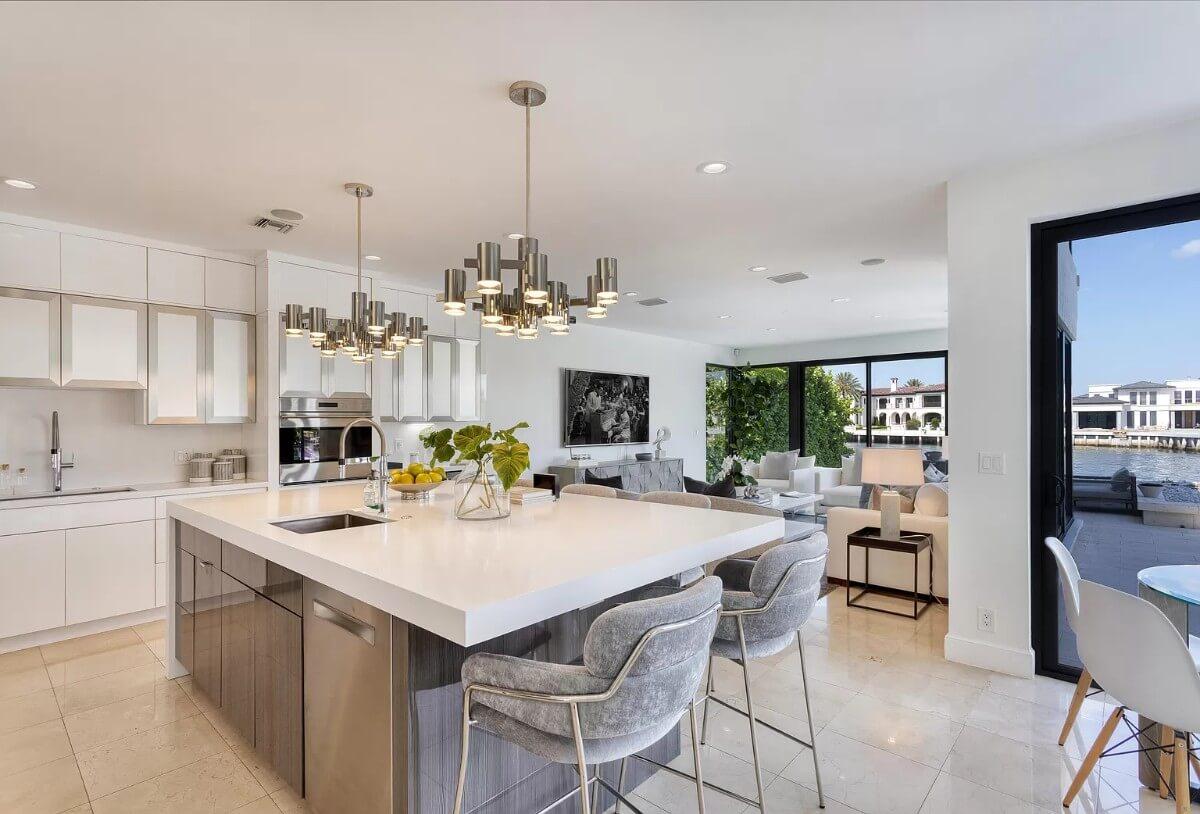 Check Out These Sleek Chandeliers in a Minimalist Kitchen