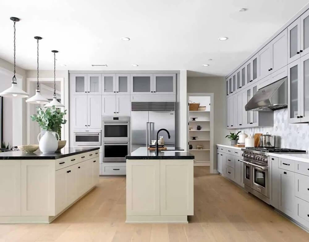 Explore the Dual Islands and High-End Appliances in This Kitchen