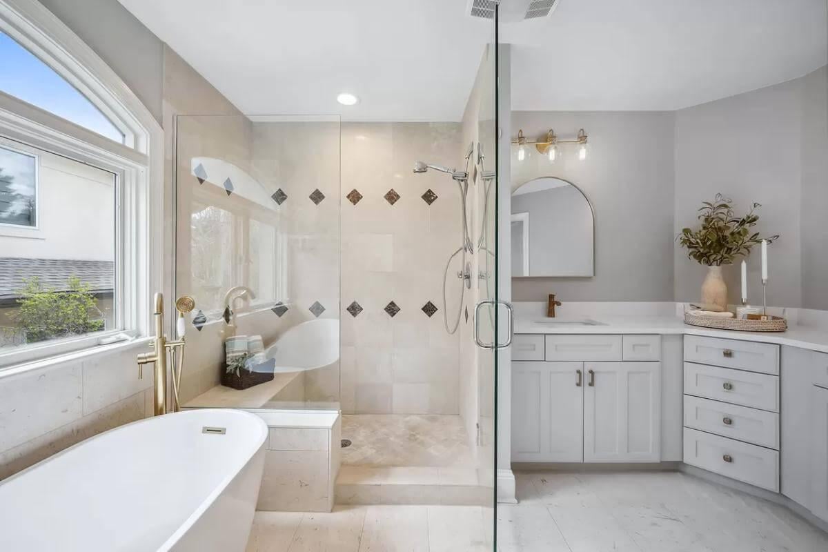 Notice the Subtle Elegance in This Spa-Like Bathroom