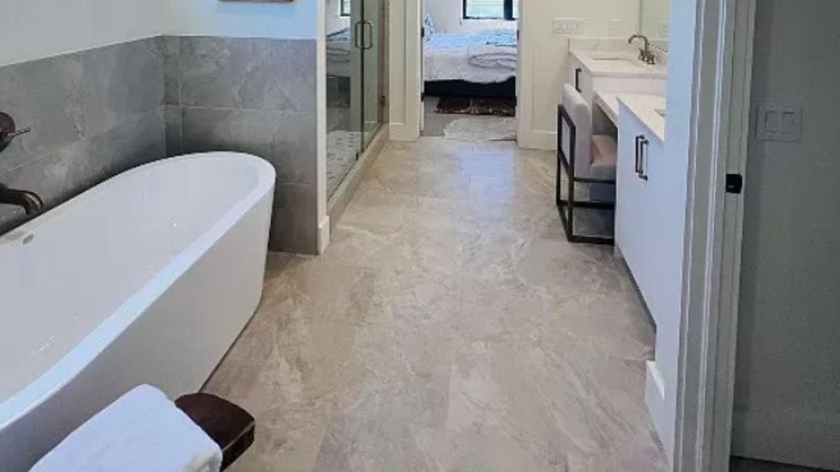 Exploring the Spa-Like Feel of This Sleek Bathroom