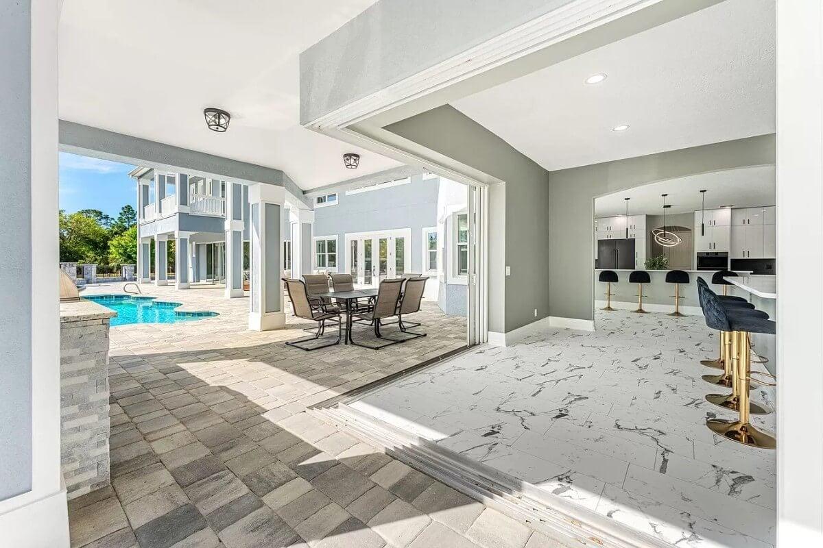 You Canโt Miss This Indoor-Outdoor Flow Featuring Sliding Doors
