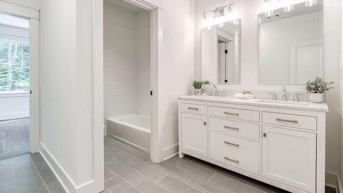 Check Out the Subtle Elegance of This Dual Vanity Bathroom