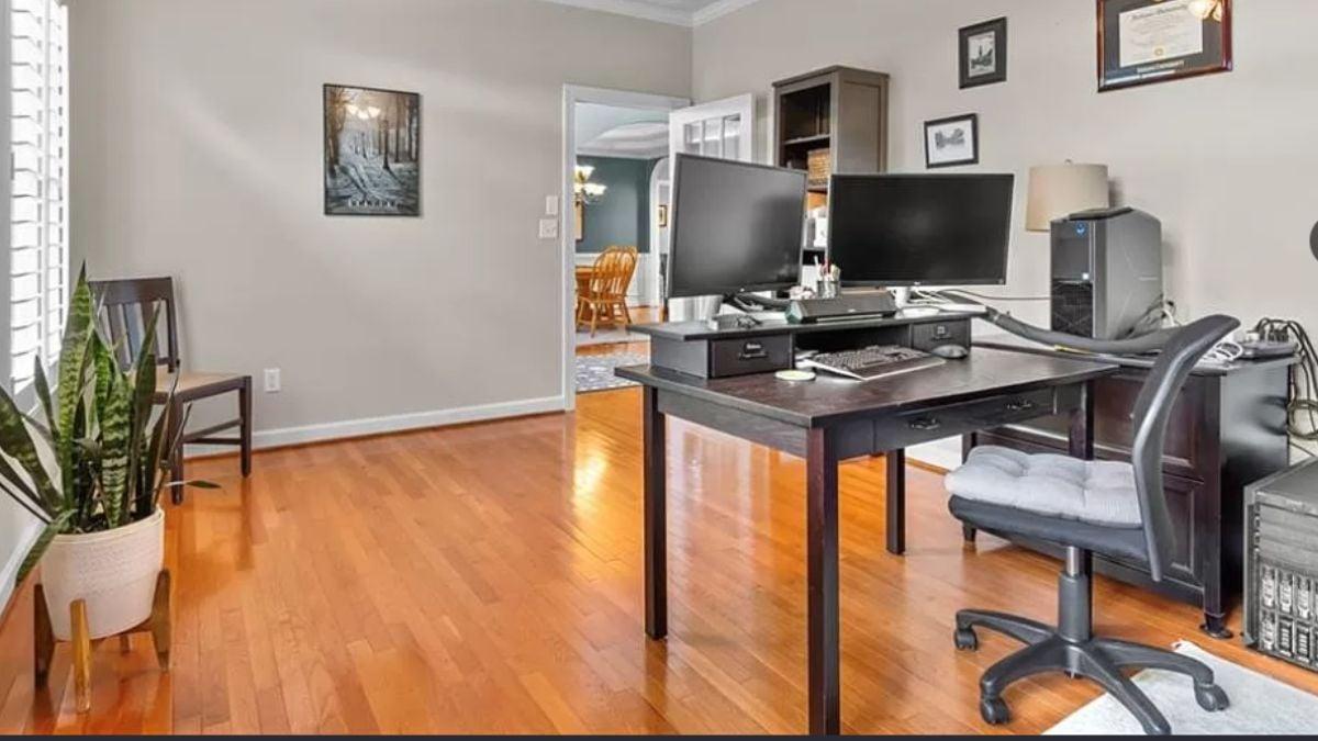 Explore This Bright Home Office With Functional Dual Monitors