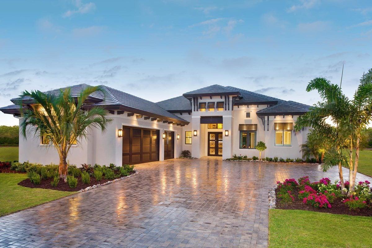 Check Out the Striking Roof Design on This Contemporary Home