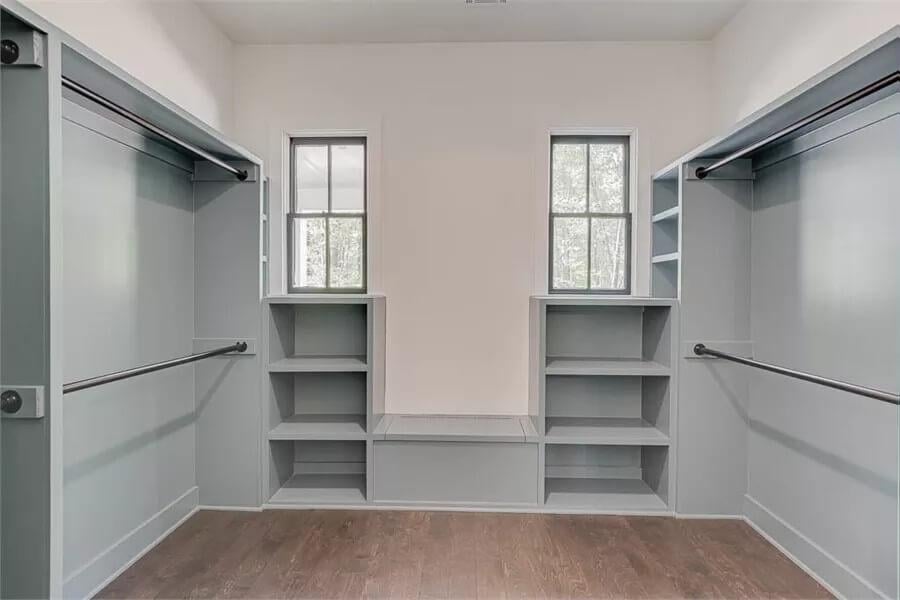 Check Out the Handy Built-In Storage in This Walk-In Closet