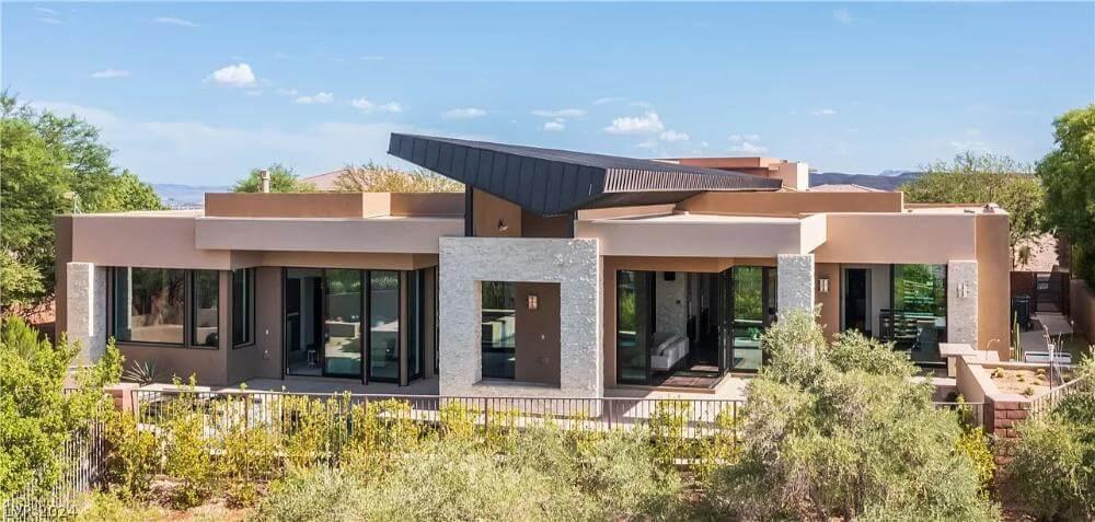 Modern Facade Featuring Bold Geometric Lines and Earthy Textures