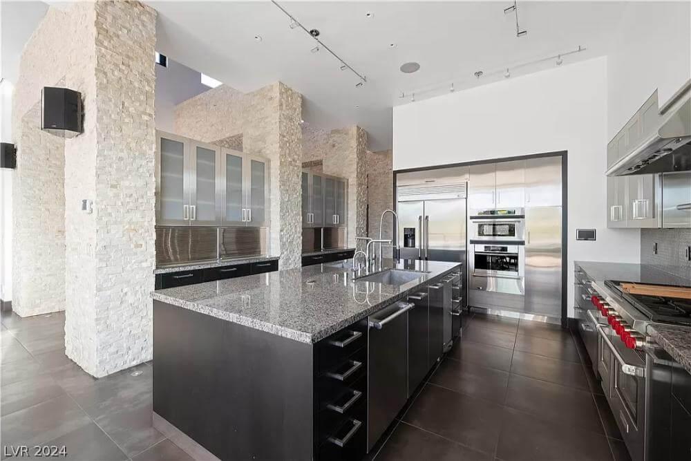 Check Out This Kitchen