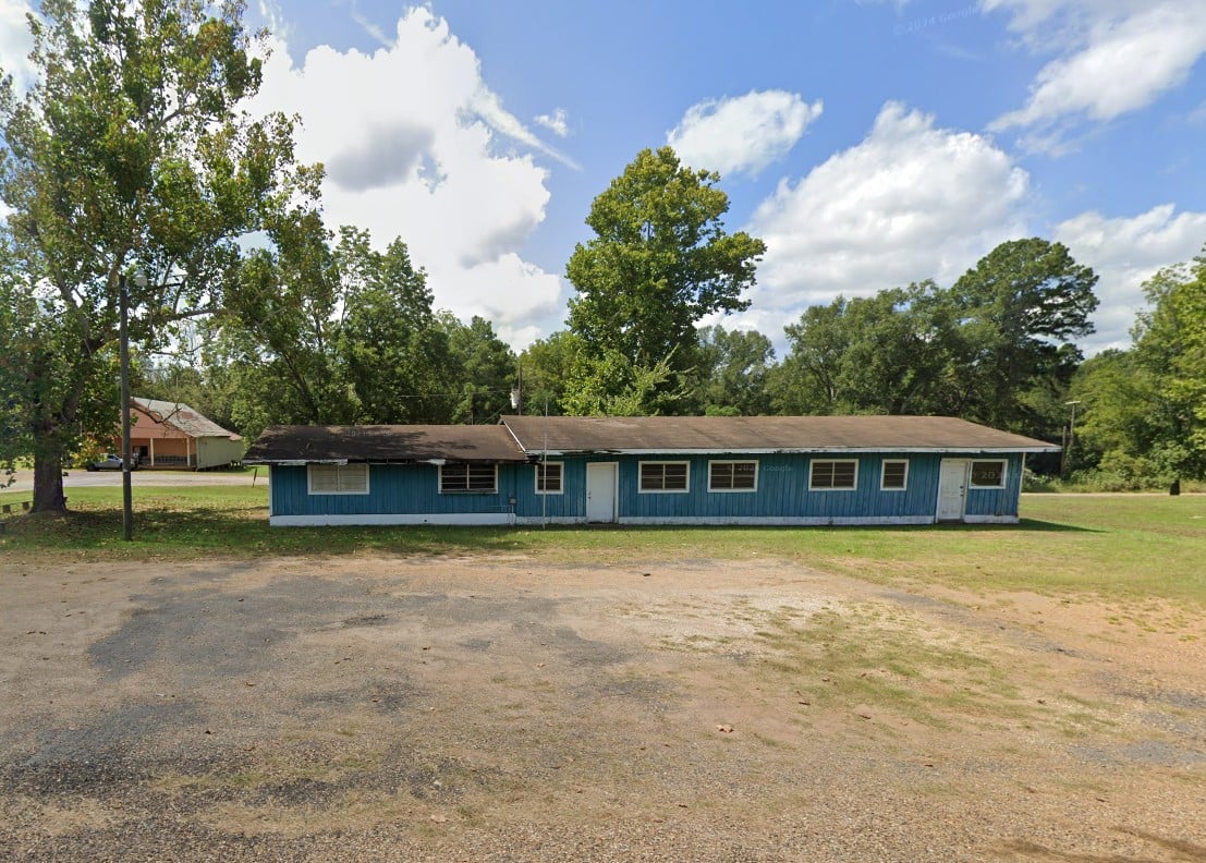 10 Secluded Neighborhoods Woven into the Canopy of Louisiana's Piney Woods