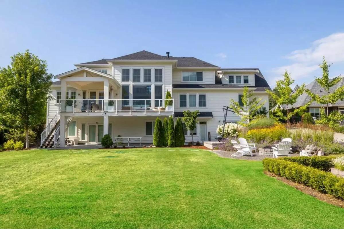 Step Into the Open-Air Bliss on This Expansive Craftsman Balcony
