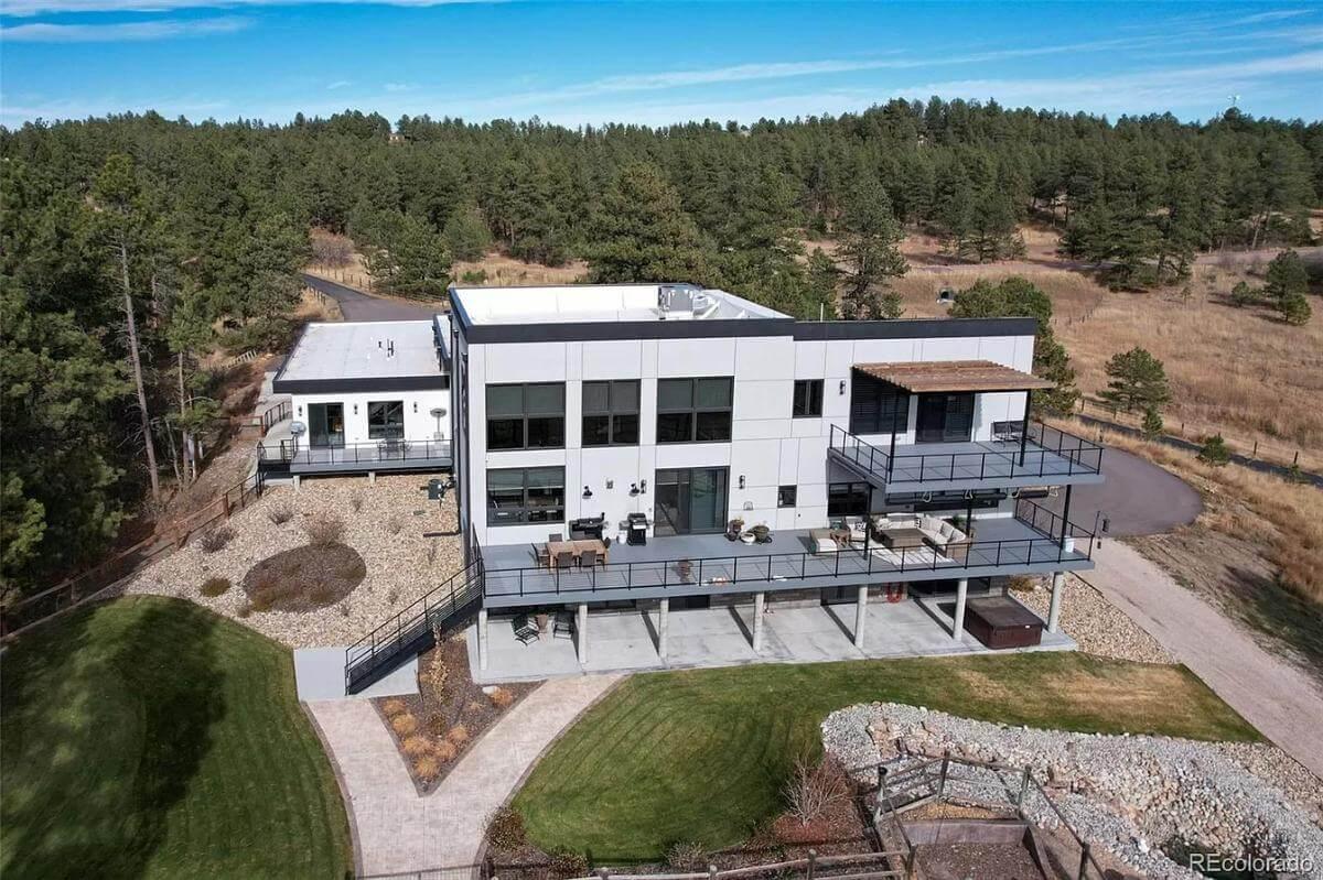 Modern Home with Wraparound Decks and Scenic Views