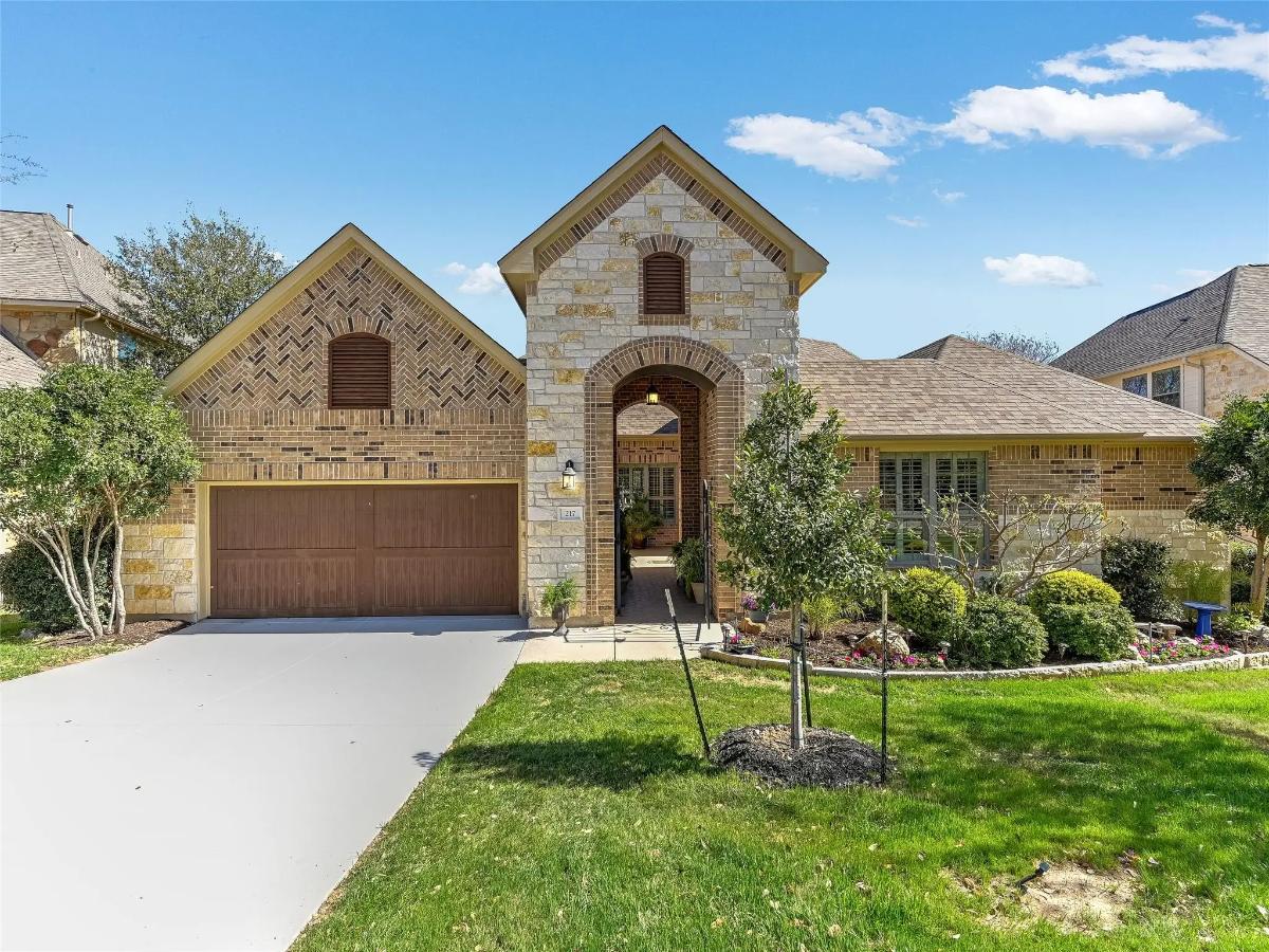 4-Bedroom Texas Hill Country Home with Open-Concept Layout and Covered Patio (3,423 Sq. Ft. Floor Plan)